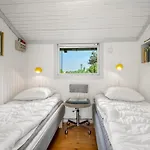 Saila - 1-2km From The Sea By Interhome 펜션